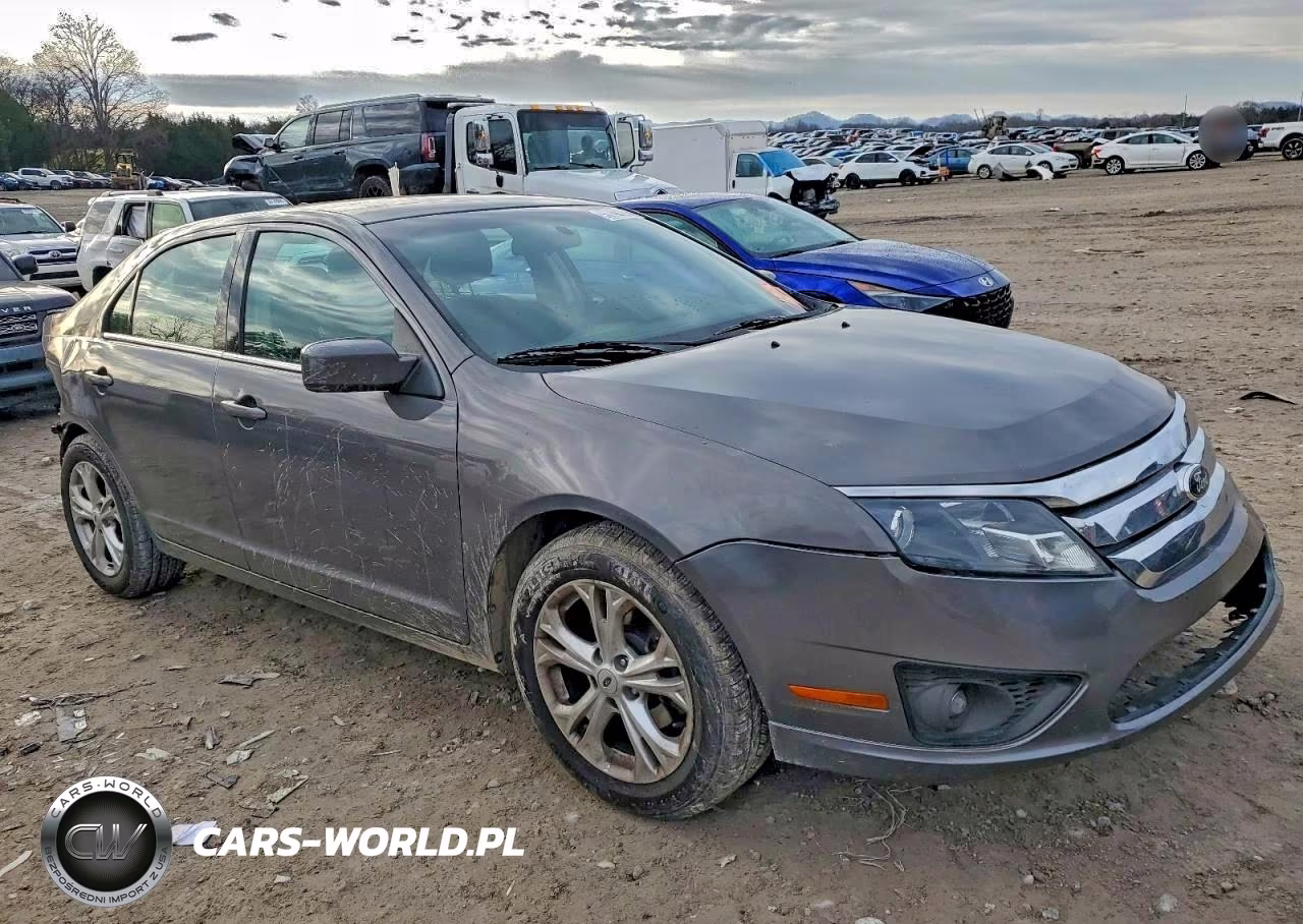 2012 Ford Fusion Se VIN:3FAHP0HA9CR361006 - 4
