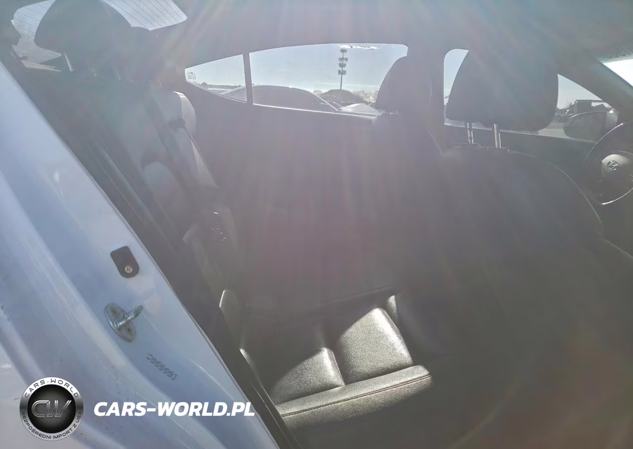 2020 Hyundai Elantra Sport VIN:KMHD04LB4LU015535 - 10