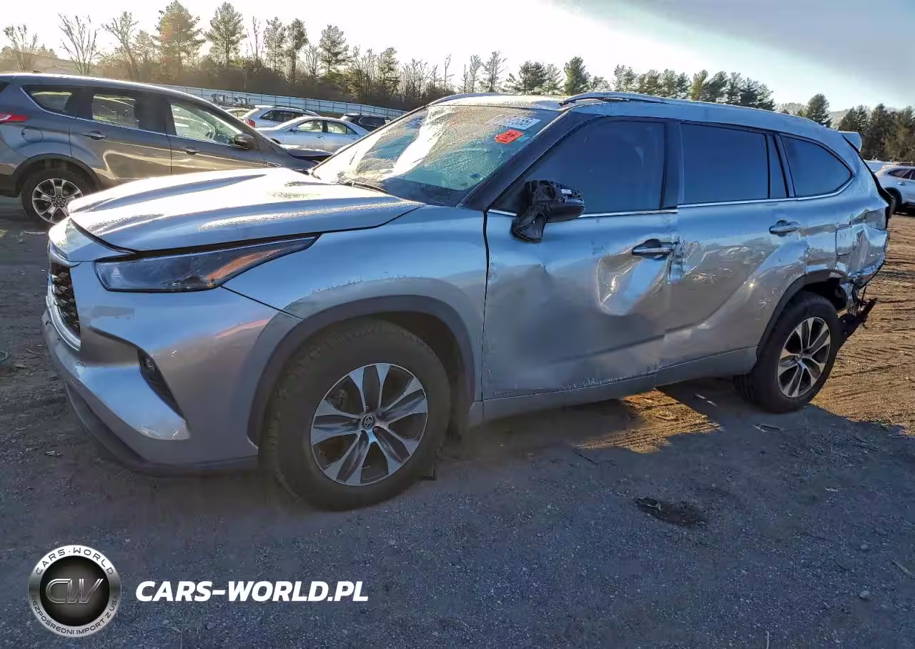 2022 Toyota Highlander Hybrid Xle