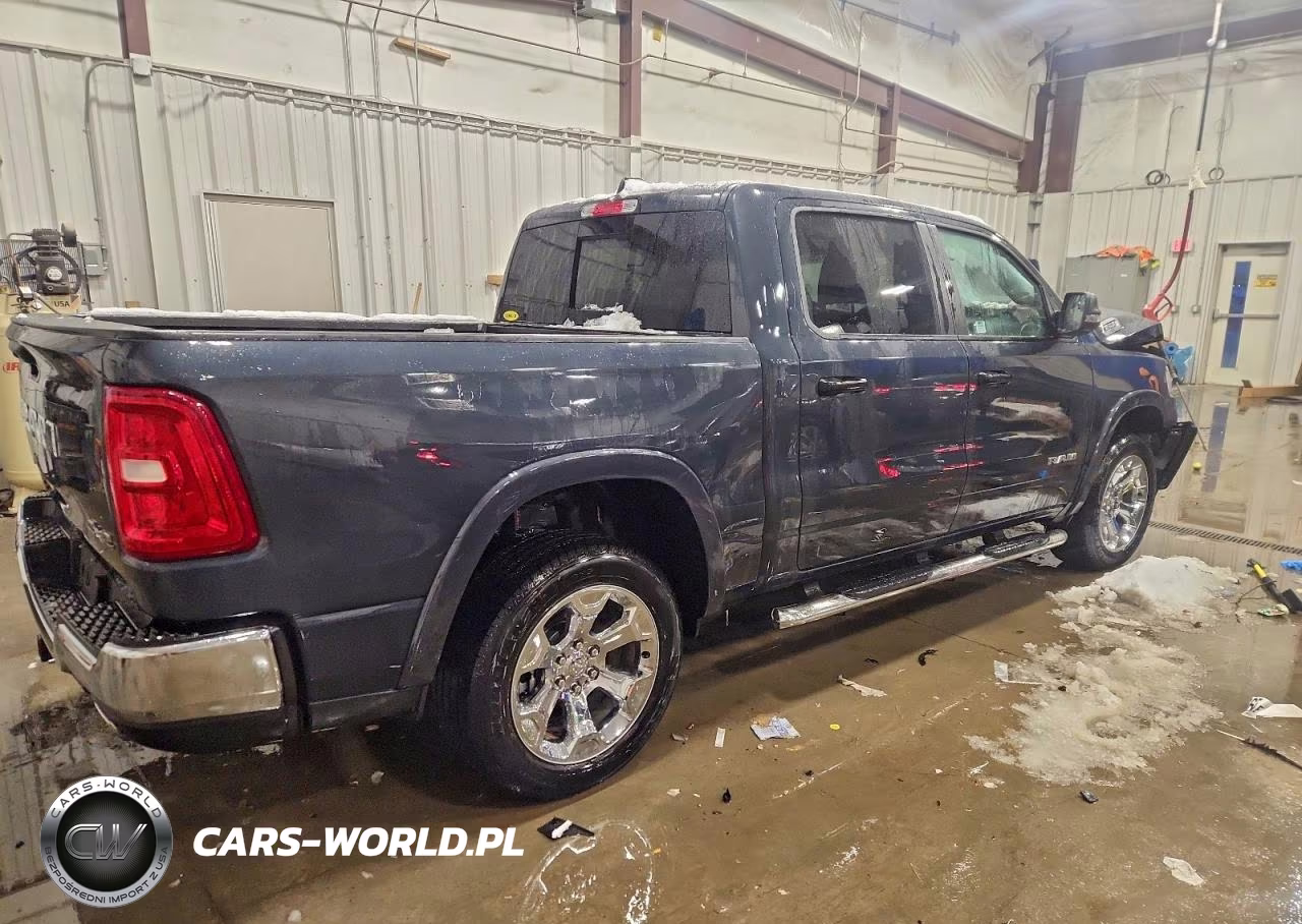 2025 Ram 1500 Big Horn-Lone Star VIN:1C6SRFFP7SN657686 - 3