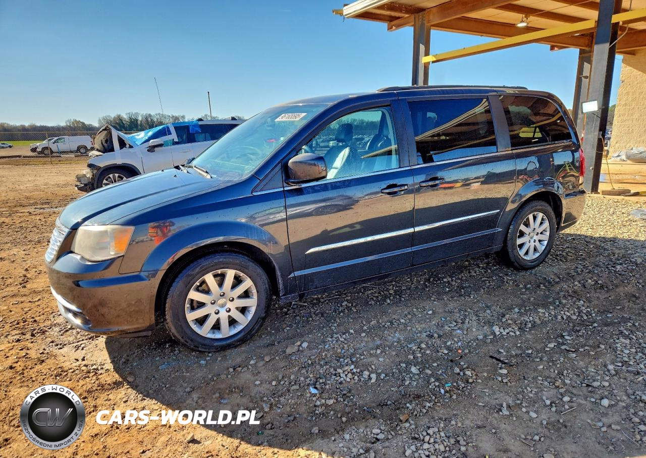 2014 Chrysler Town & Country Touring