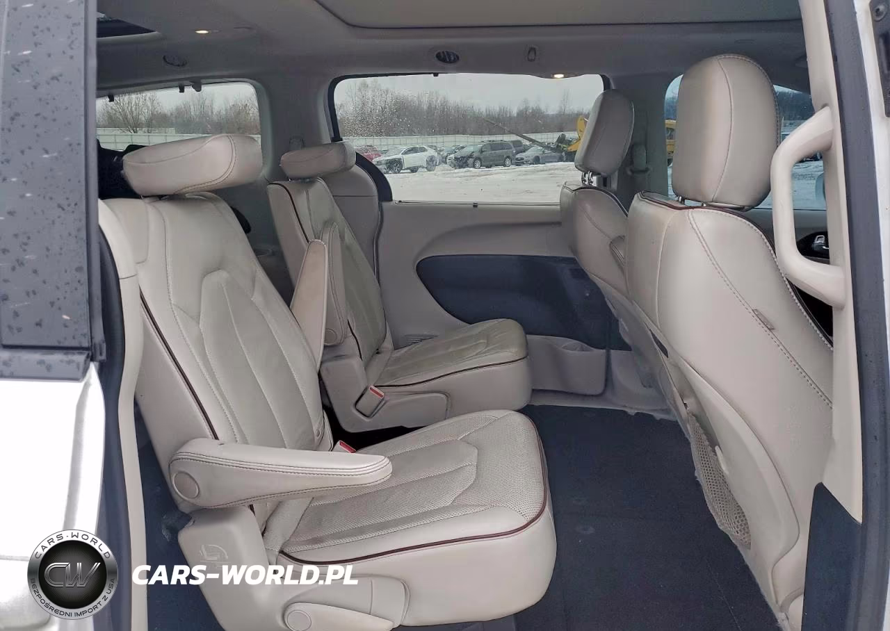 2020 Chrysler Pacifica Limited VIN:2C4RC1GG6LR181672 - 11