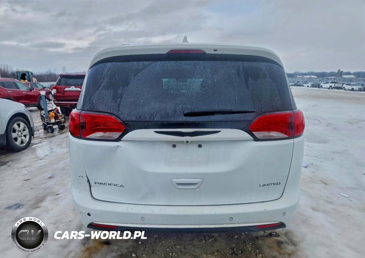 2020 Chrysler Pacifica Limited VIN:2C4RC1GG6LR181672 - 6