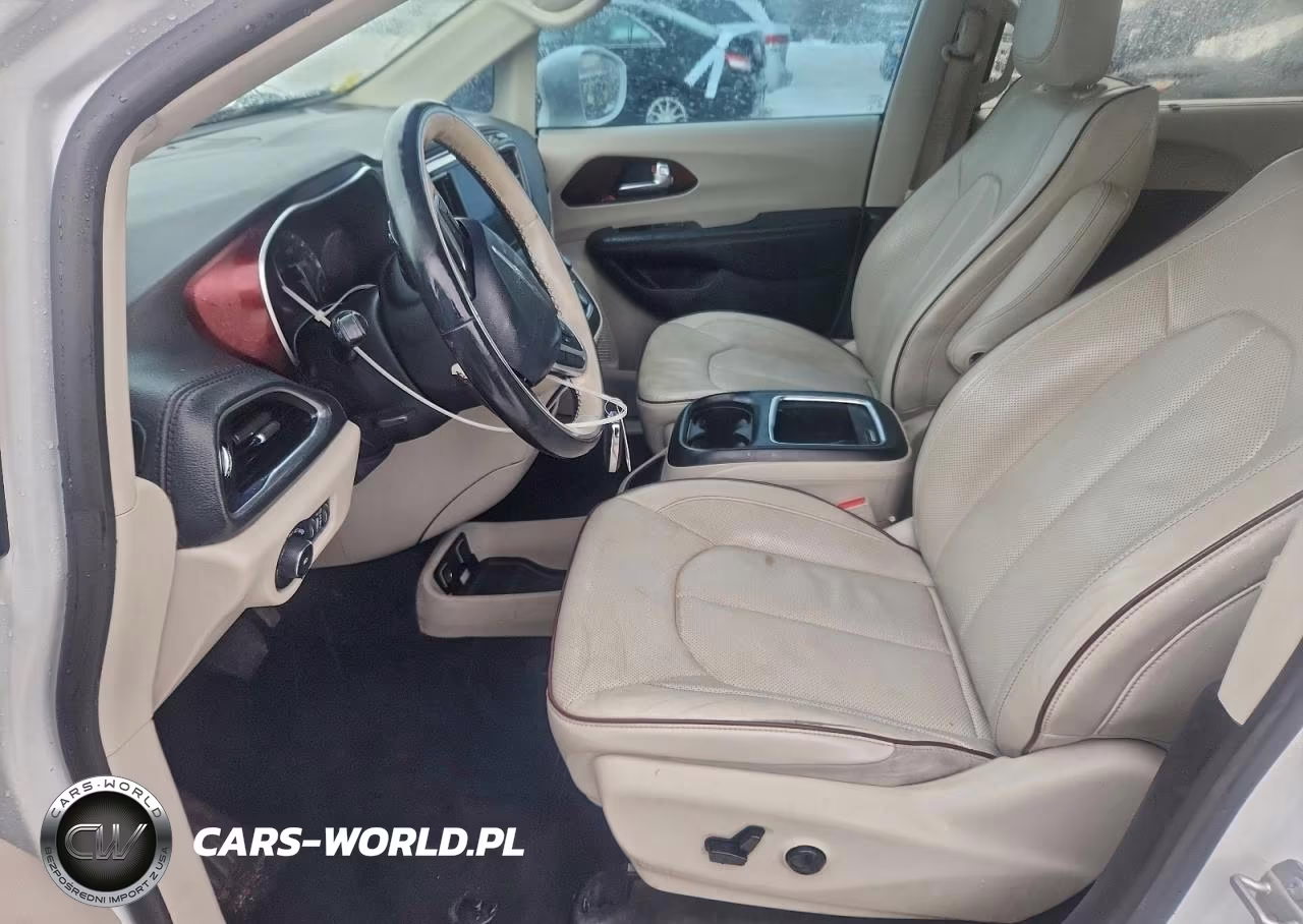 2020 Chrysler Pacifica Limited VIN:2C4RC1GG6LR181672 - 7