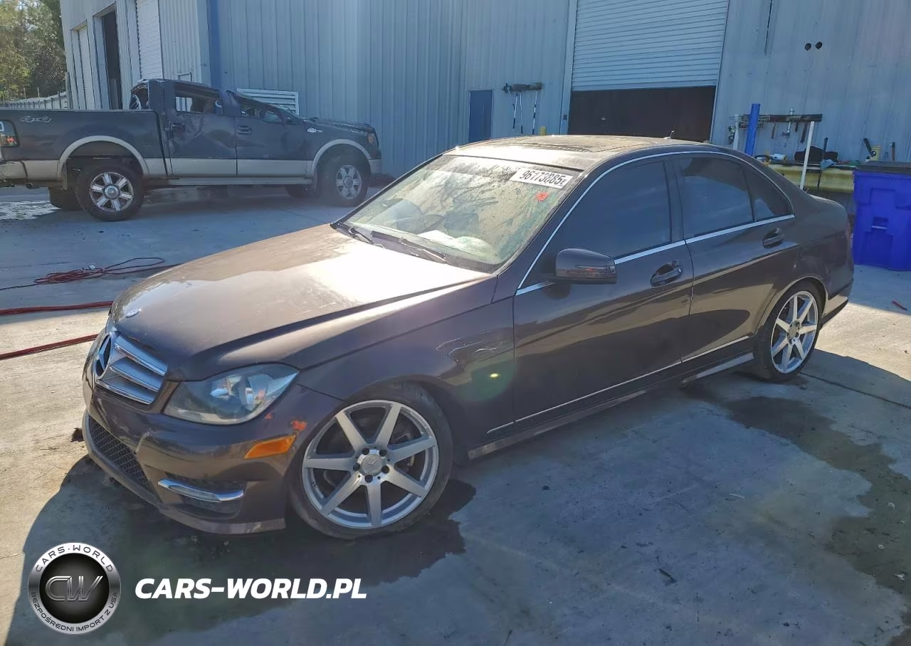 2013 Mercedes-Benz C 250