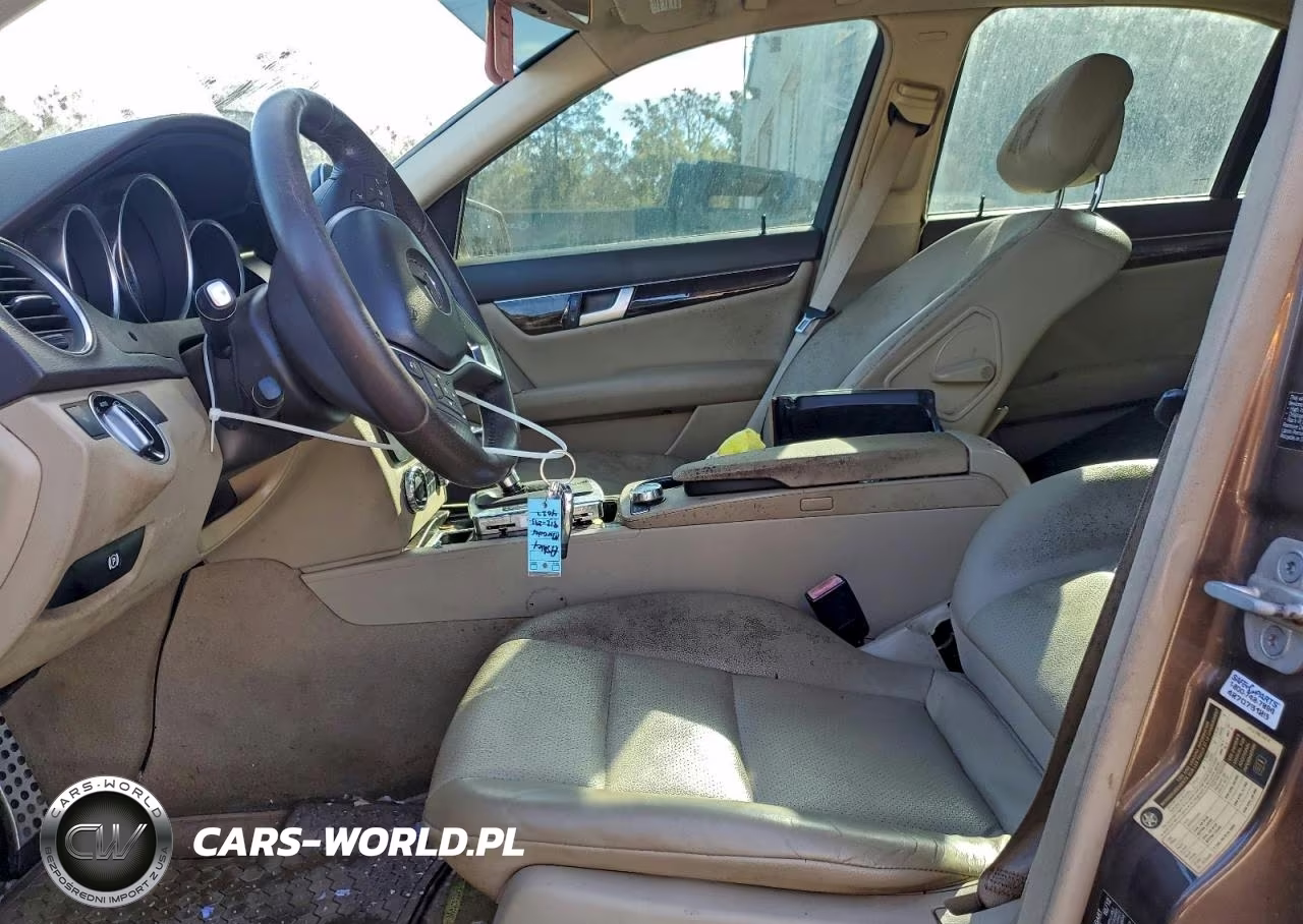2013 Mercedes-Benz C 250 VIN:WDDGF4HB0DR264367 - 7