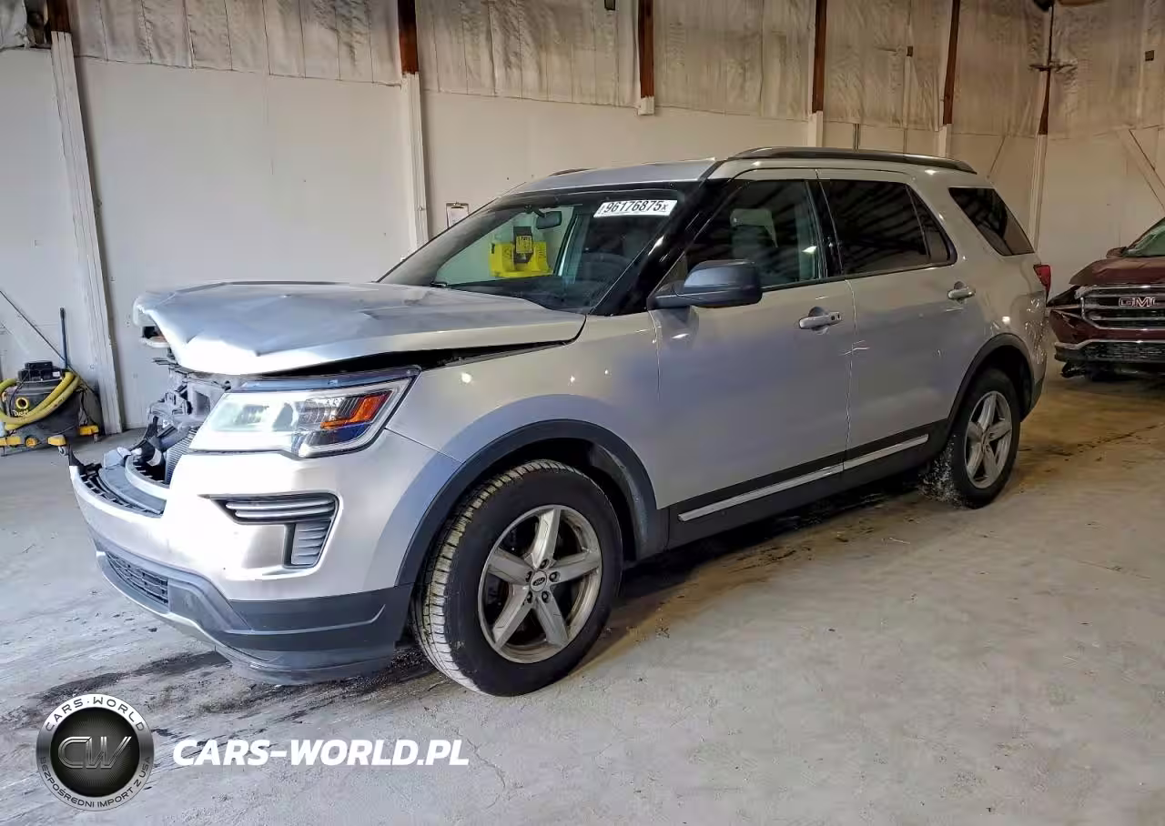 2018 Ford Explorer Xlt