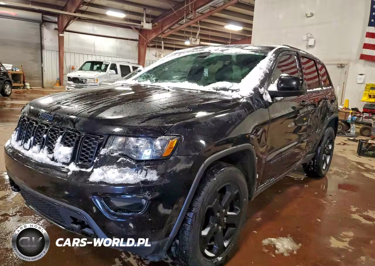 2018 Jeep Grand Cherokee Laredo