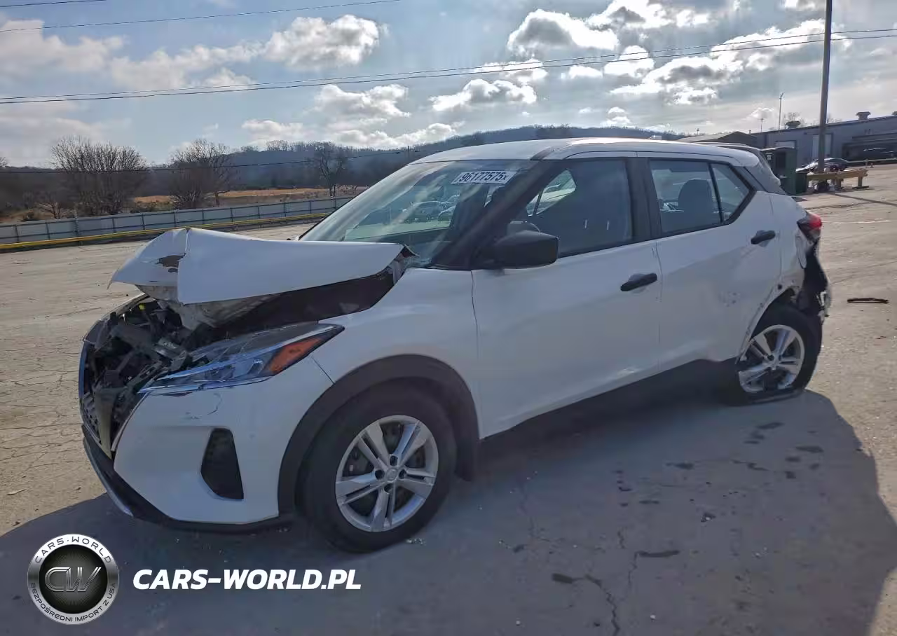 2023 Nissan Kicks S