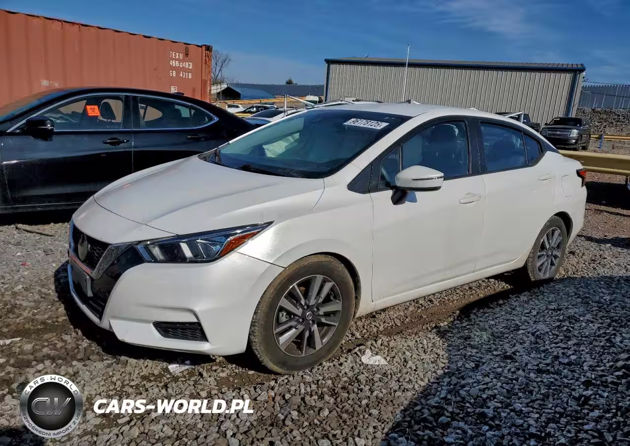 2020 Nissan Versa Sv