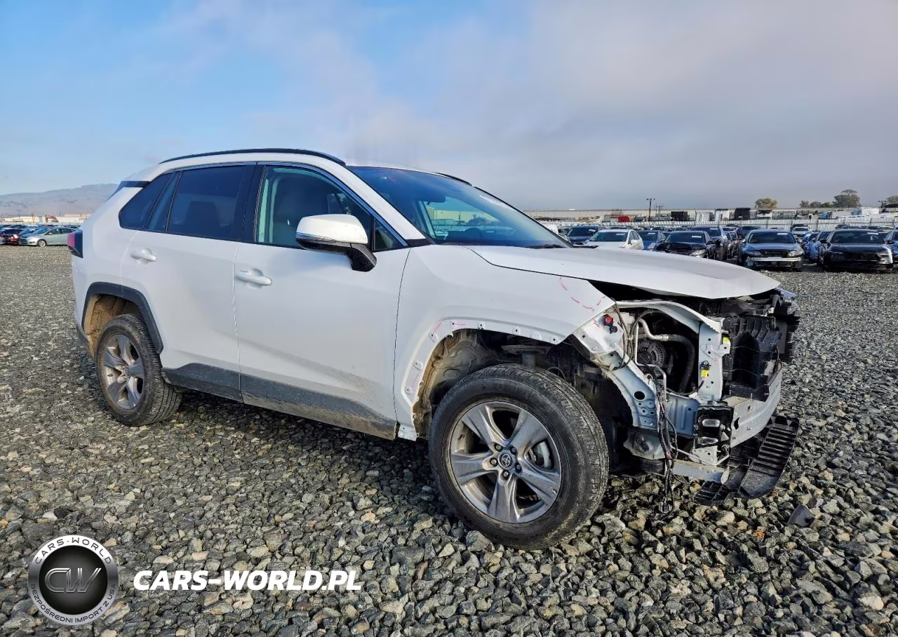 2024 Toyota Rav4 Xle VIN:2T3P1RFV6RC425770 - 4