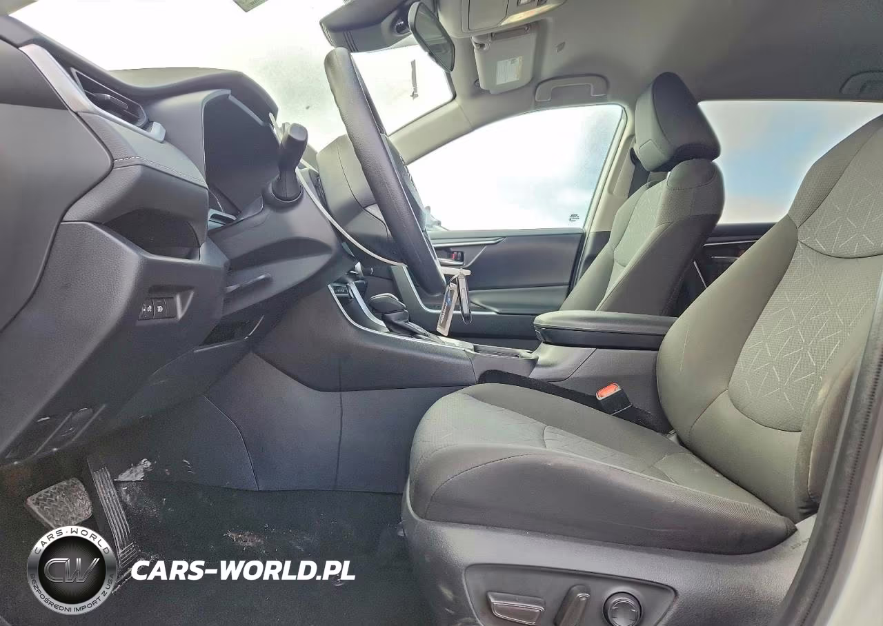 2024 Toyota Rav4 Xle VIN:2T3P1RFV6RC425770 - 7