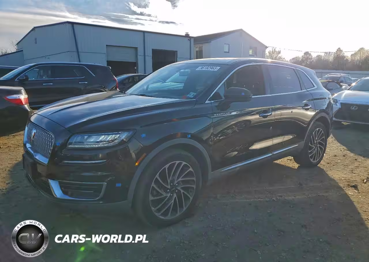 2019 Lincoln Nautilus Reserve
