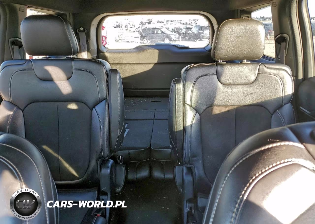 2023 Jeep Grand Cherokee L Laredo VIN:1C4RJKAG0P8830825 - 10