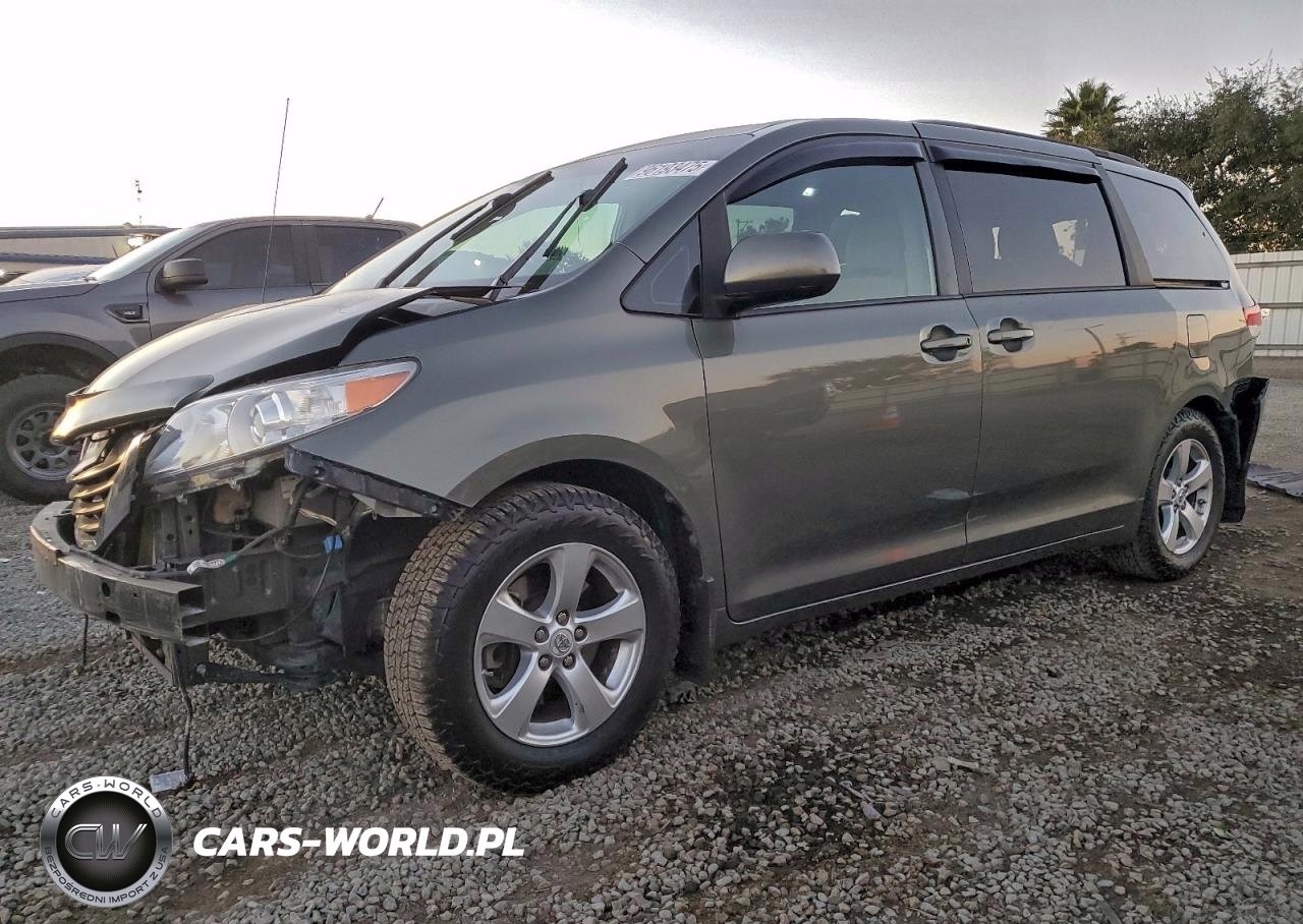 2012 Toyota Sienna Le