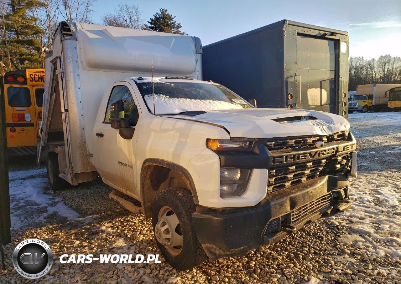 2023 Chevrolet Silverado Box Truck VIN:1GB3YSE76PF211609 - 4