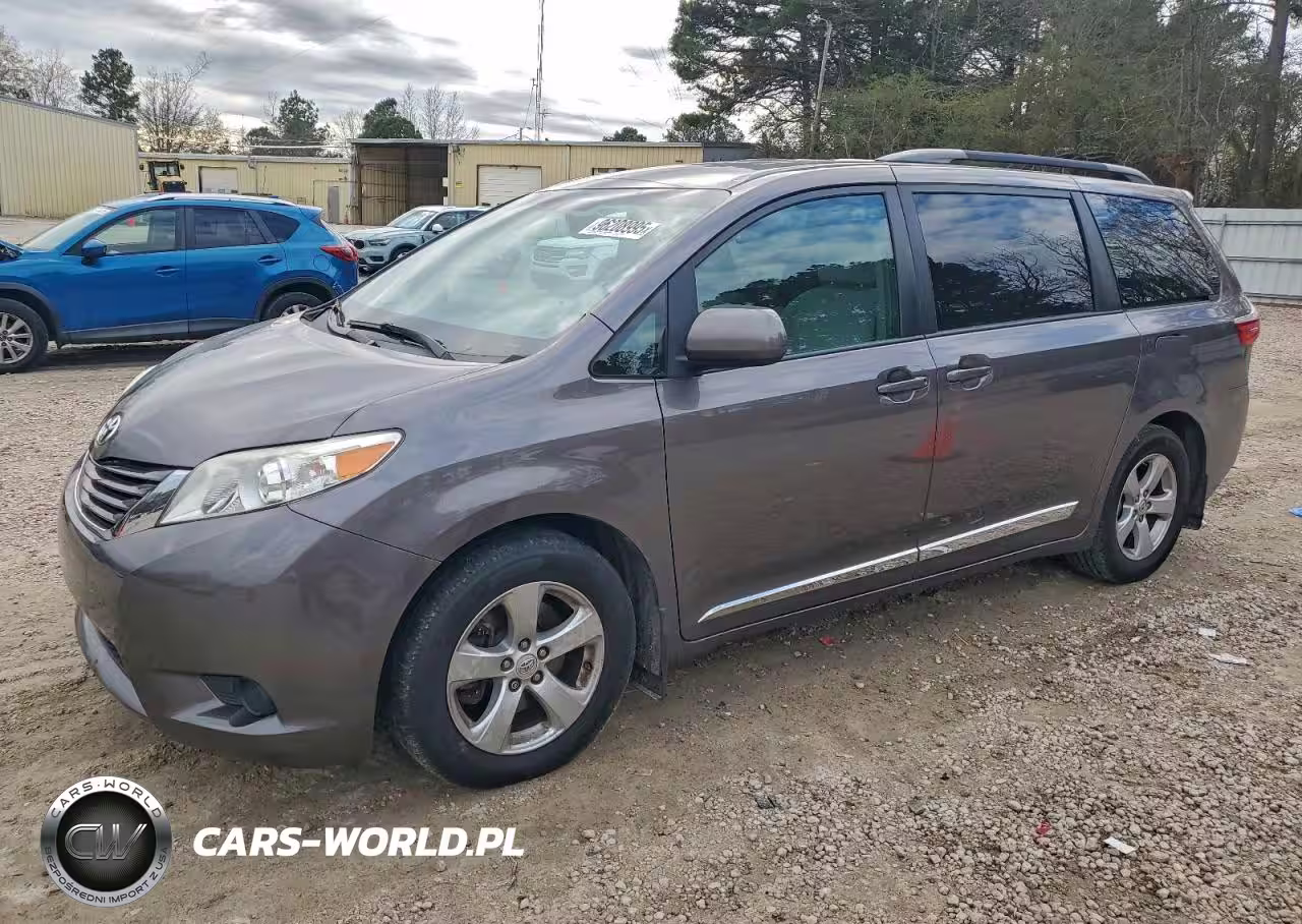 2017 Toyota Sienna Le