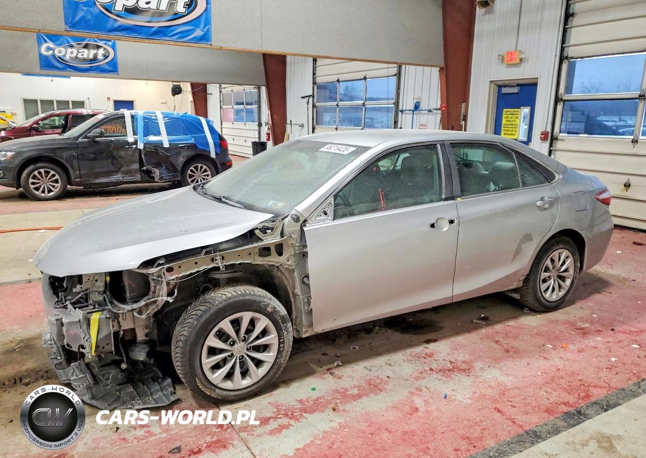 2016 Toyota Camry Le