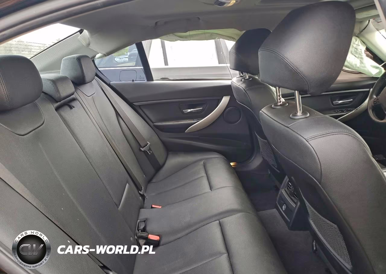 2018 BMW 320 Xi VIN:WBA8A3C5XJA494711 - 10