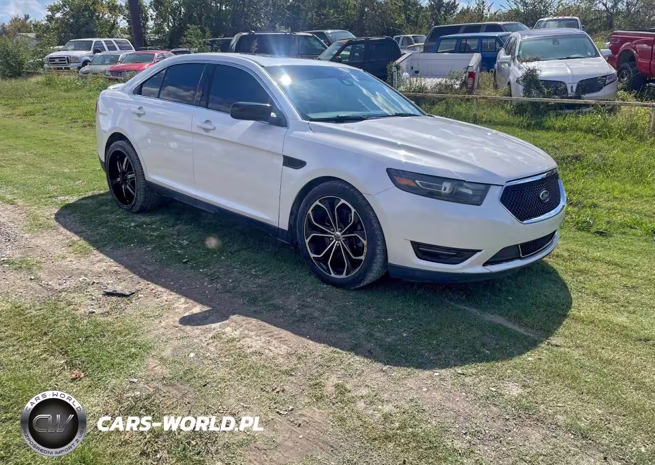 2015 Ford Taurus Sho