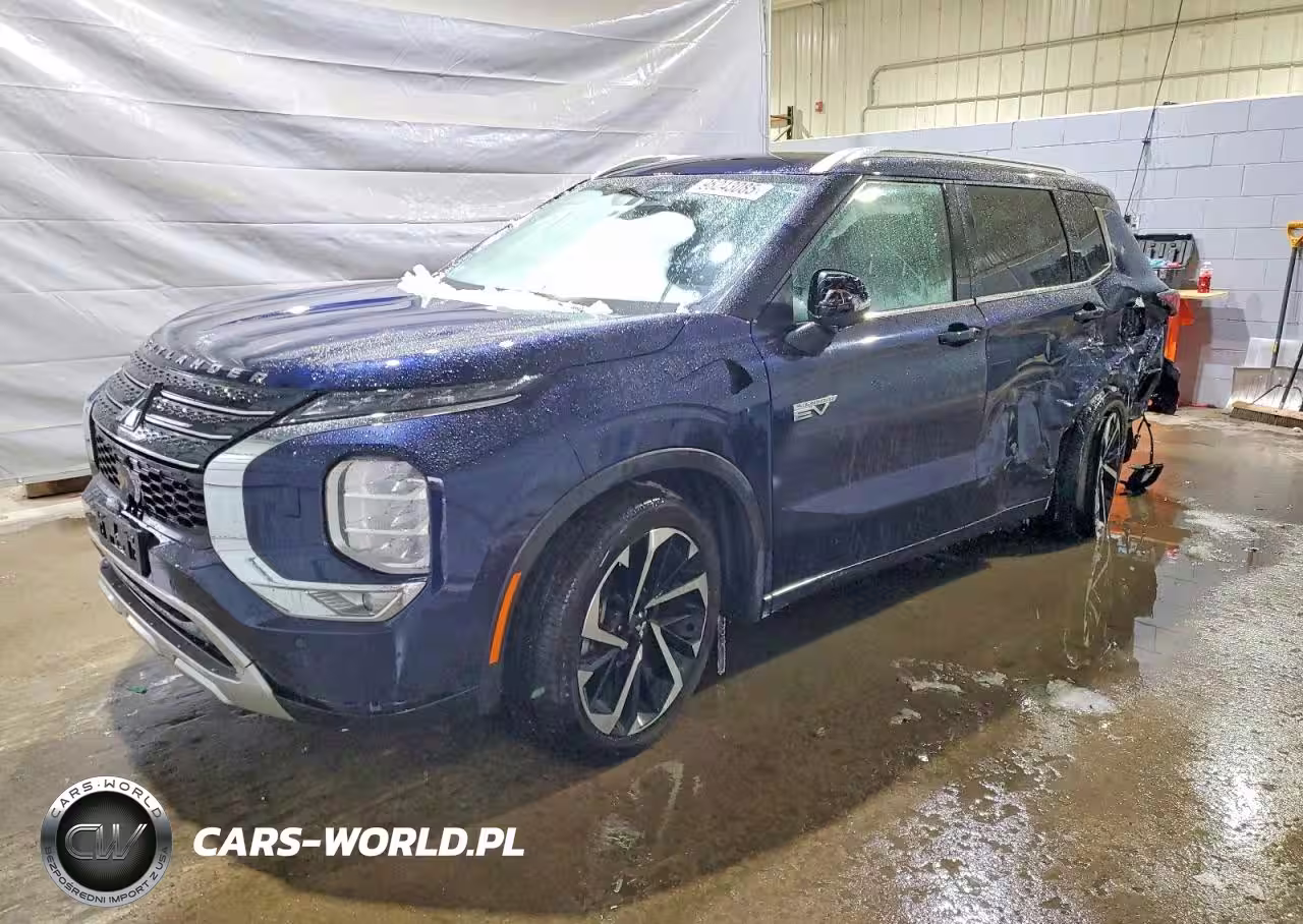 2024 Mitsubishi Outlander Sel