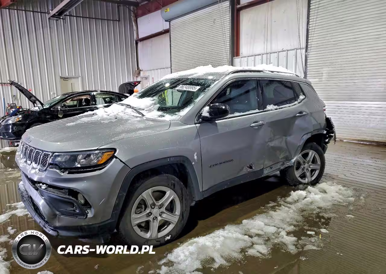 2023 Jeep Compass Latitude