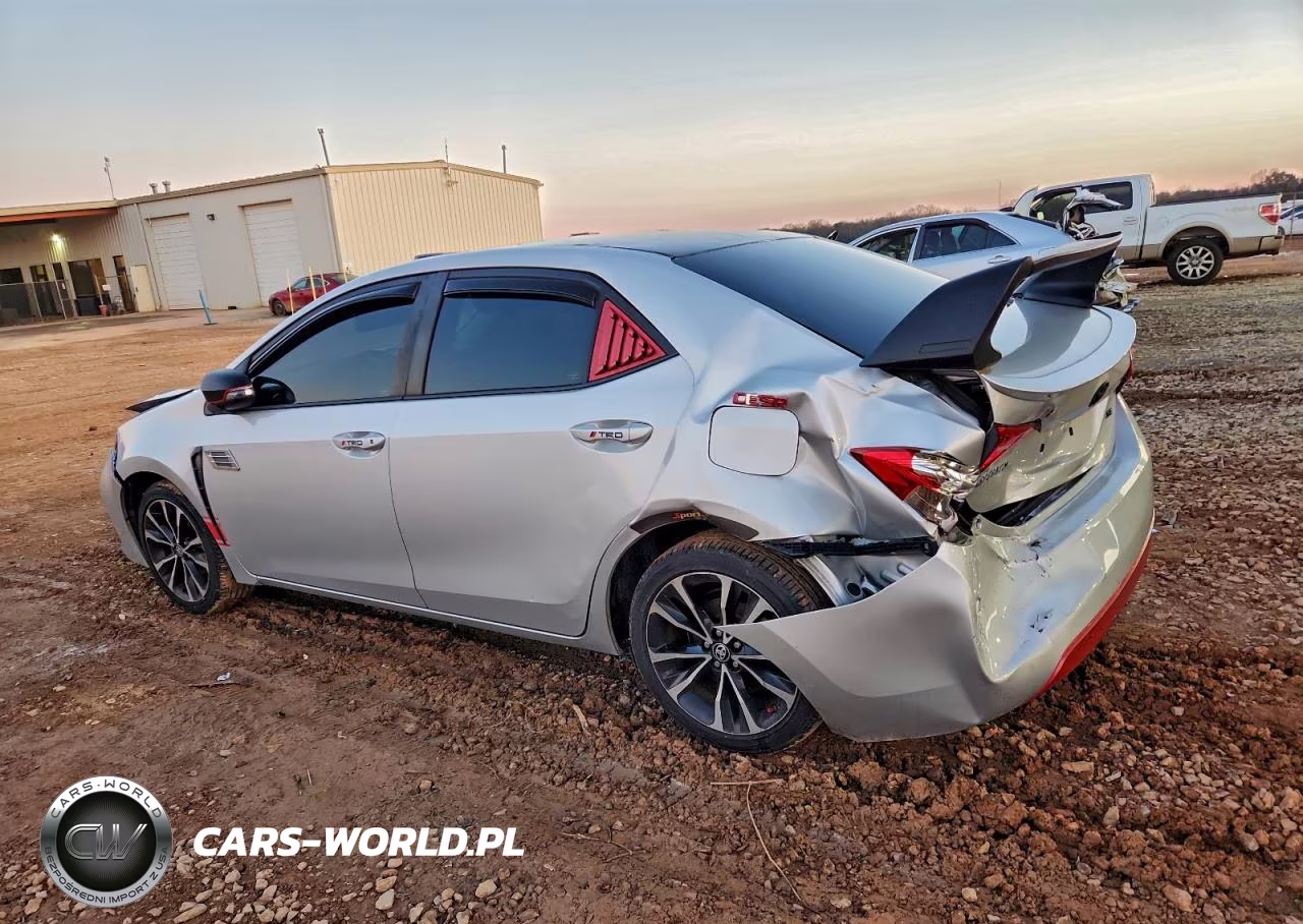 2018 Toyota Corolla VIN:5YFBURHE4JP842509 - 2