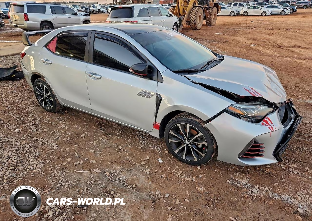 2018 Toyota Corolla VIN:5YFBURHE4JP842509 - 4