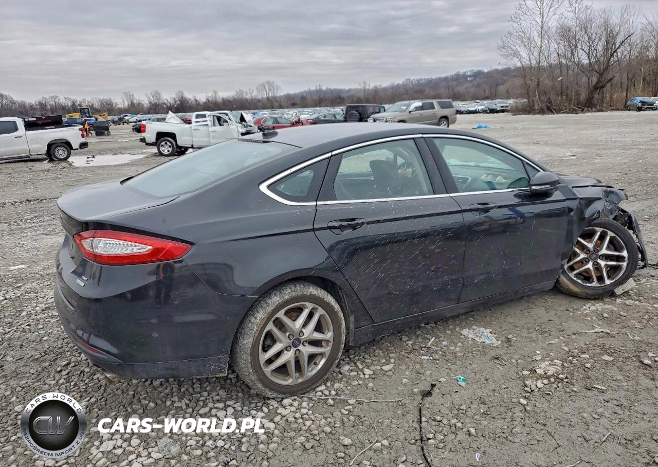 2013 Ford Fusion Se VIN:3FA6P0HR4DR385518 - 3
