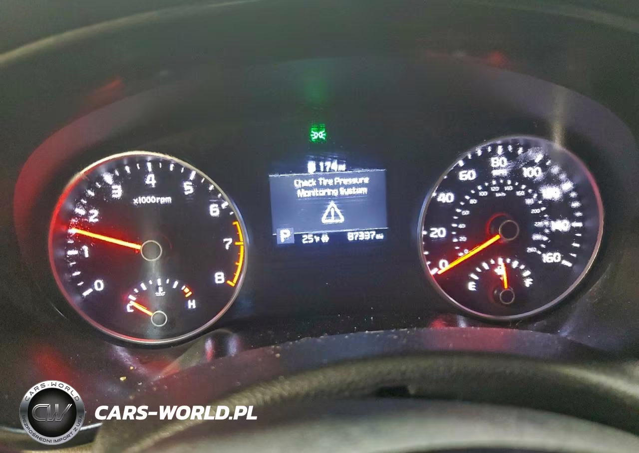2020 Kia Sportage Lx VIN:KNDPM3AC7L7709033 - 9