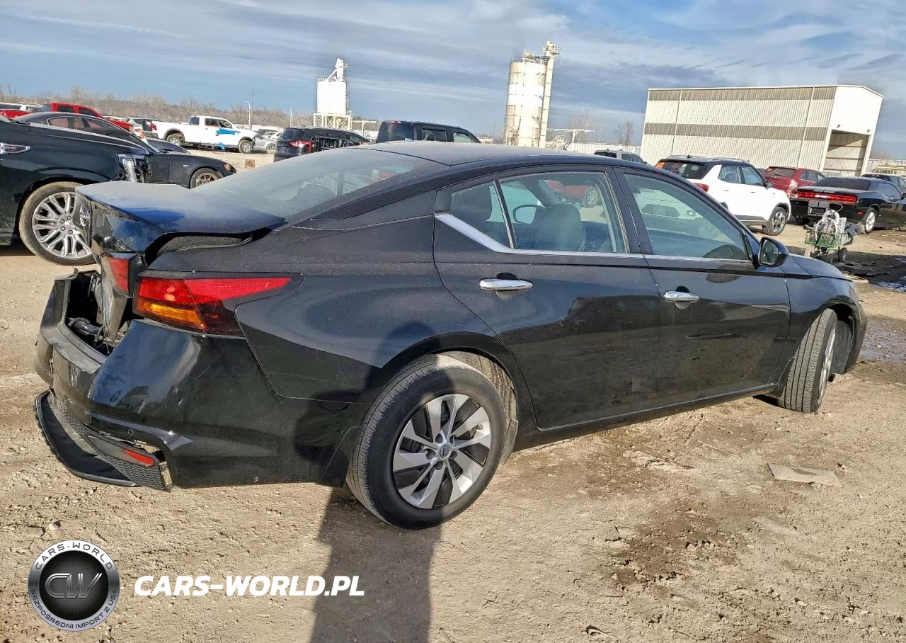 2023 Nissan Altima S VIN:1N4BL4BV3PN334543 - 3