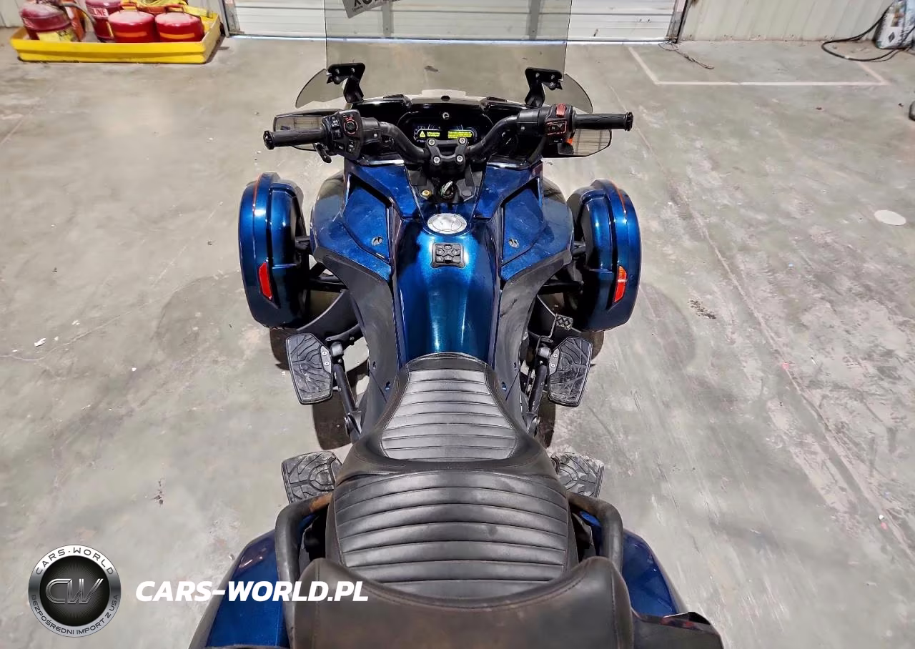 2023 Can-Am Spyder Roadster F3-T VIN:2BXREDD29PV001246 - 6