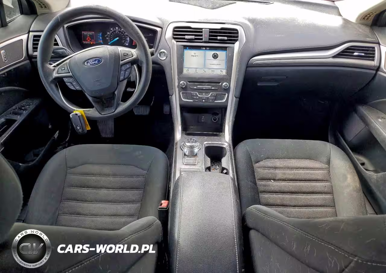 2018 Ford Fusion Se VIN:3FA6P0H77JR143185 - 8