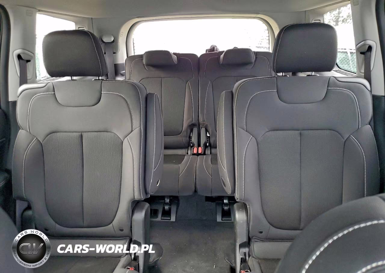 2023 Jeep Grand Cherokee L Laredo VIN:1C4RJKAG3P8793740 - 10