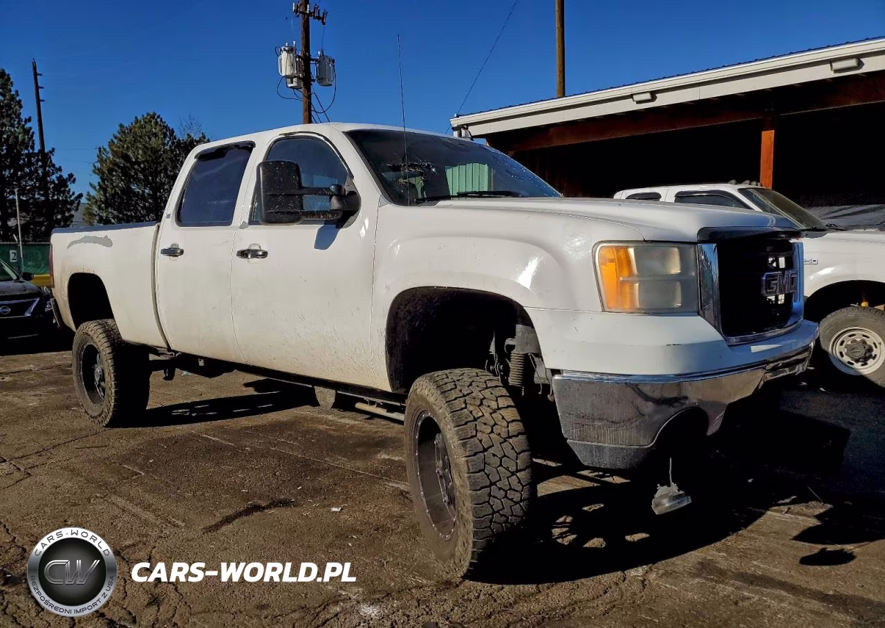2007 GMC Sierra K2500 Heavy Duty VIN:1GTHK23687F538526 - 4