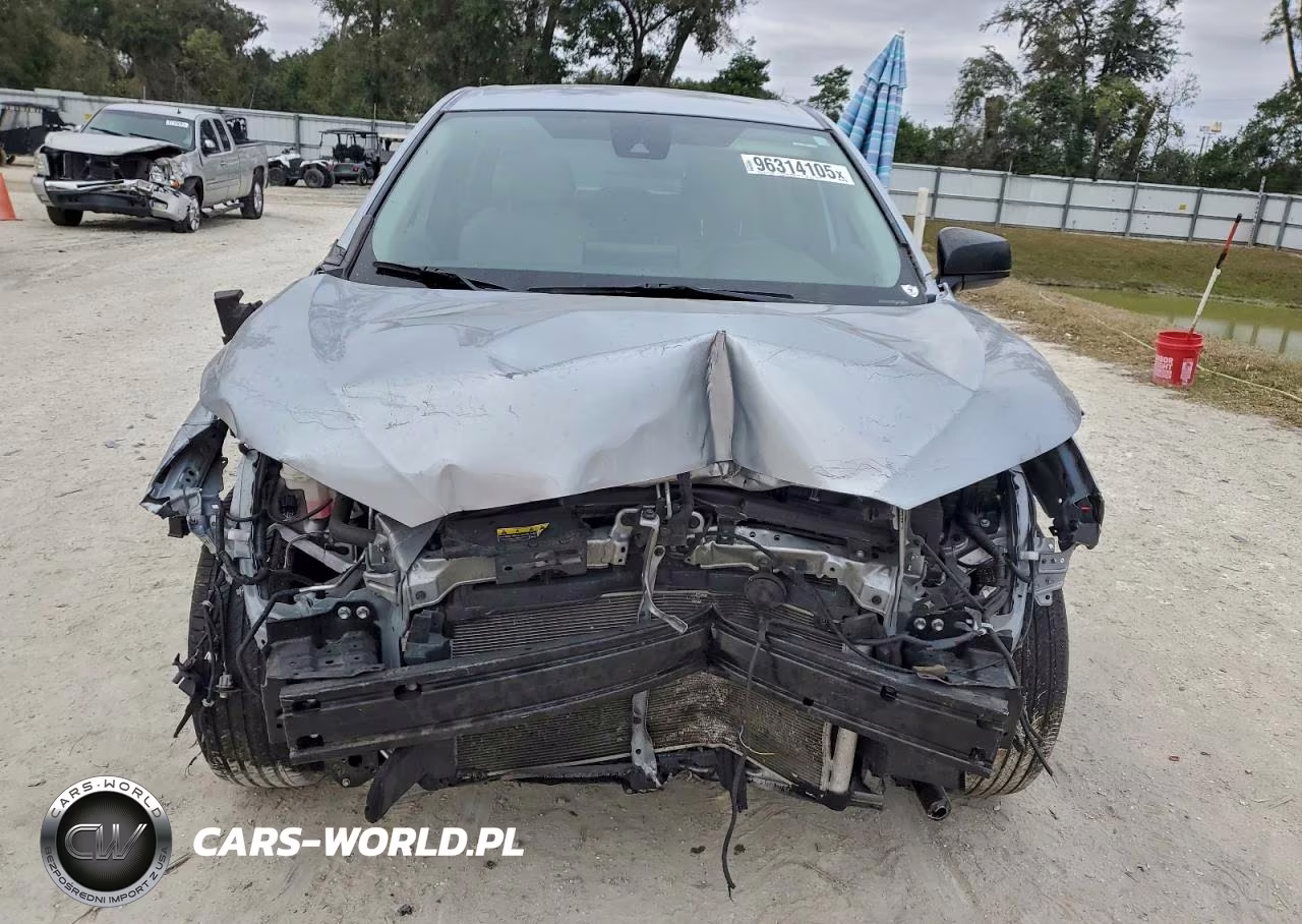 2022 Toyota Corolla Cross L VIN:7MUAAAAG0NV031438 - 5