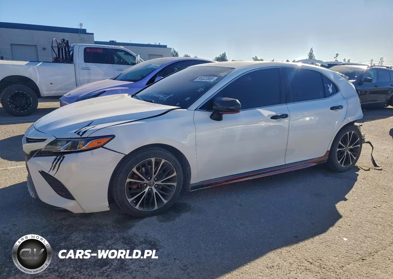 2019 Toyota Camry L – zdjęcie 1 z 13