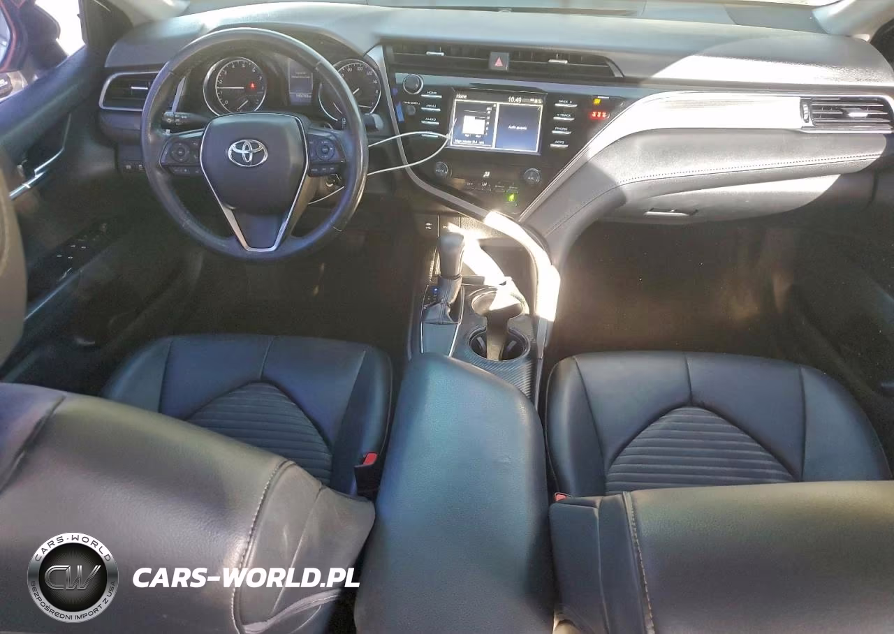 2019 Toyota Camry L VIN:4T1B11HK3KU711734 - 8