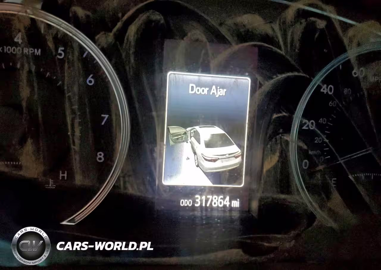 TOYOTA CAMRY LE VIN:4T1BF1FK9FU030620 - 9