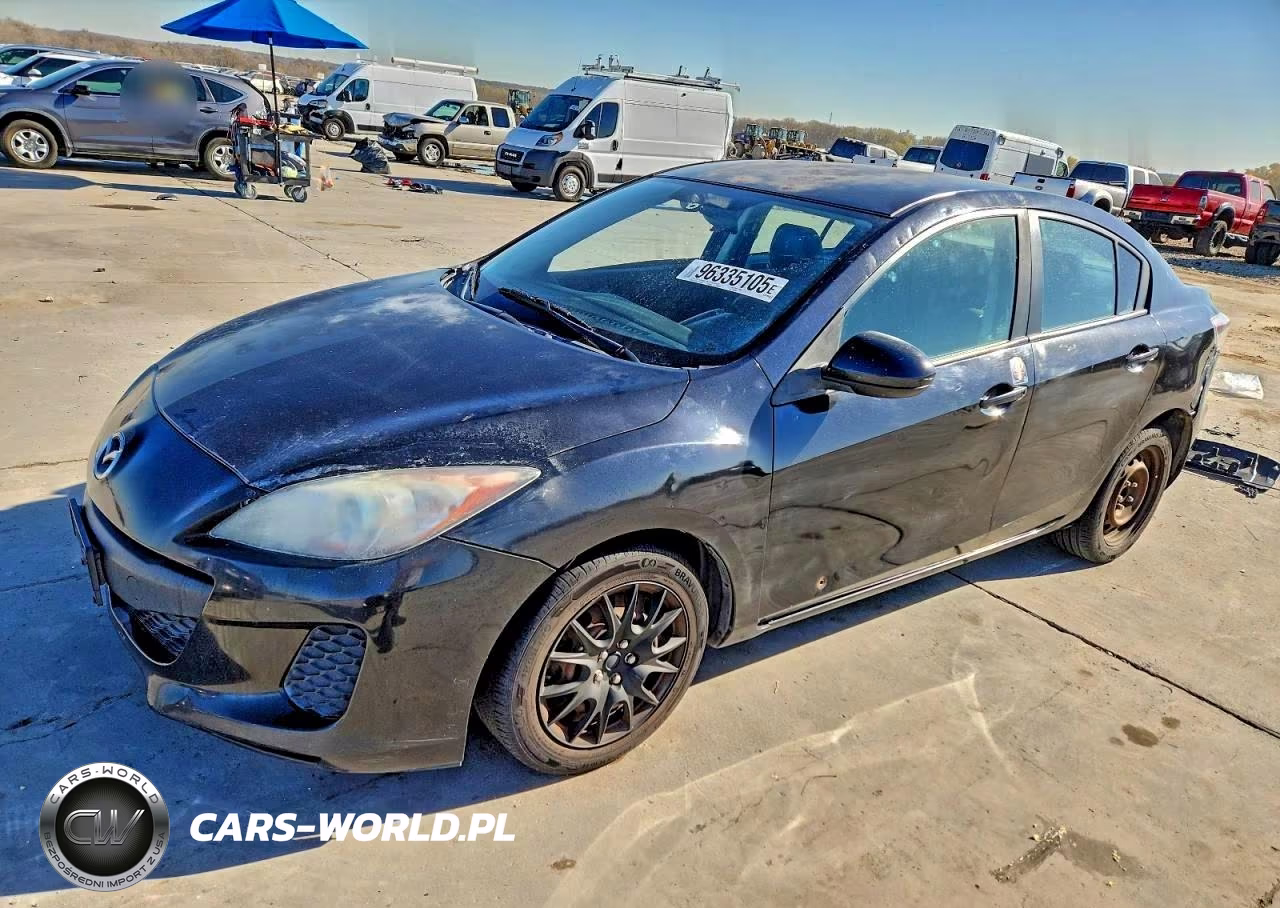2013 Mazda 3 I