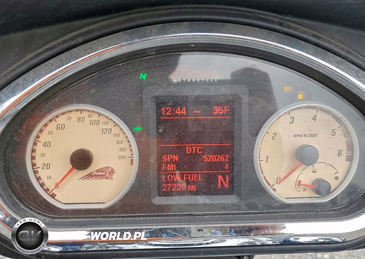 2015 Indian Motorcycle Co. Chieftain VIN:56KTCAAA2F3319953 - 7