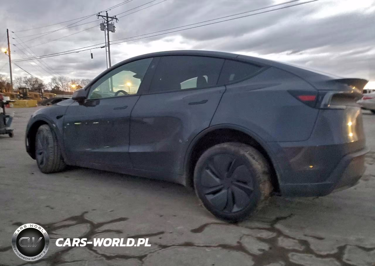 2026 Tesla Model Y VIN:7SAYGDEE6TA463454 - 2