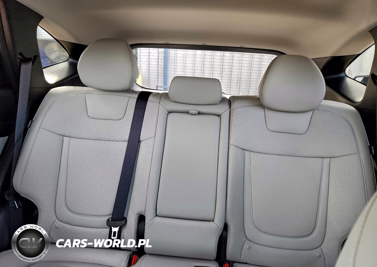 2025 Hyundai Tucson Hybrid Sel Convenience VIN:KM8JCDD11SU375778 - 10