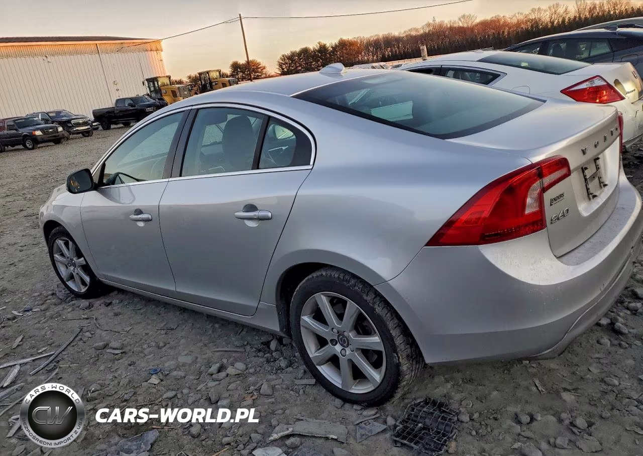 2016 Volvo S60 Premier VIN:YV1612TK6G2415428 - 2
