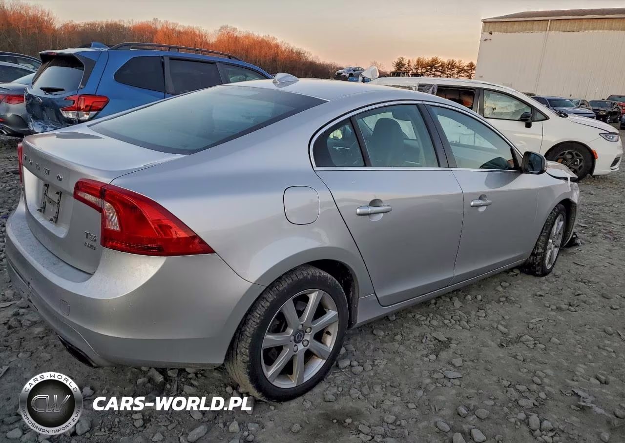2016 Volvo S60 Premier VIN:YV1612TK6G2415428 - 3