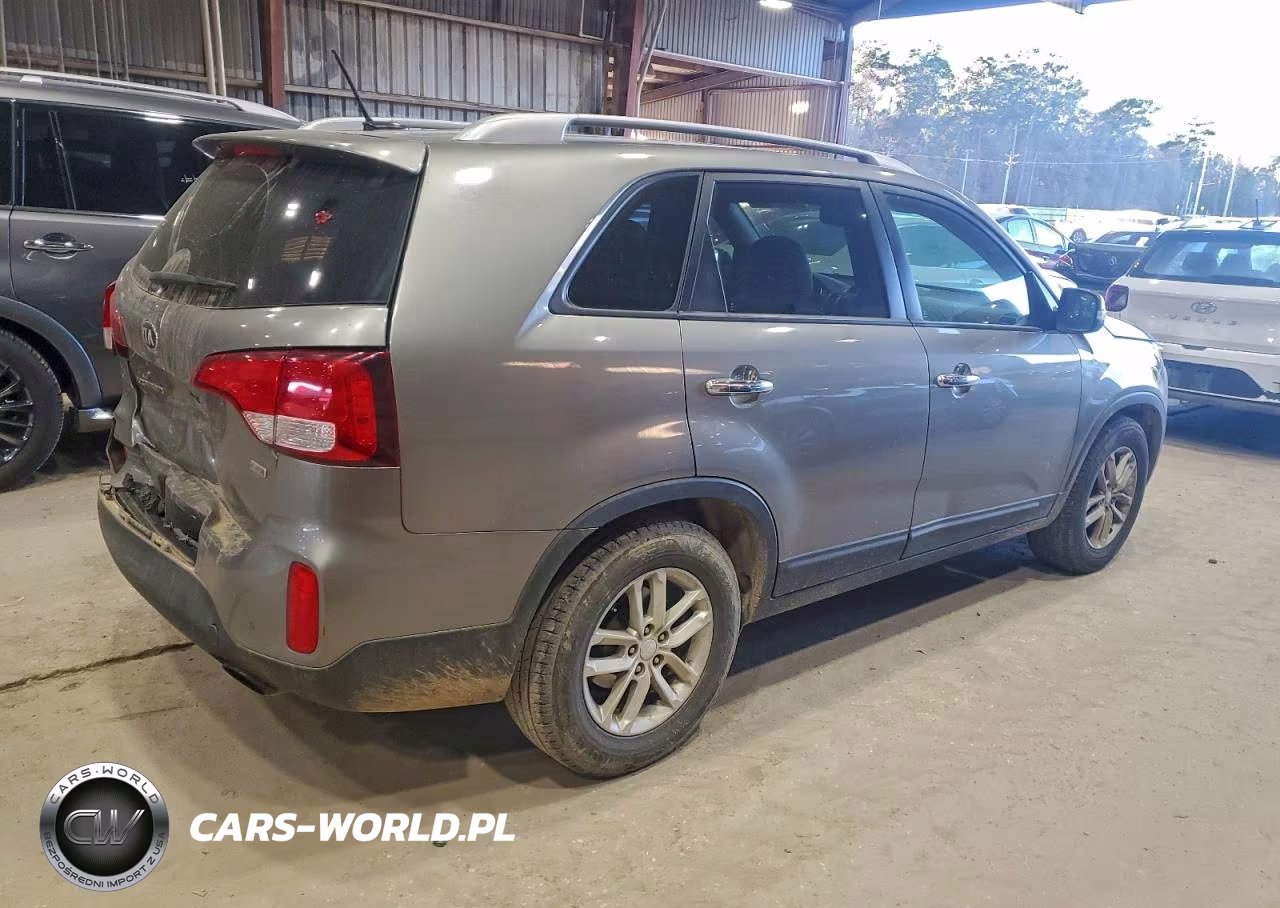 2014 Kia Sorento Lx VIN:5XYKT4A63EG500763 - 3