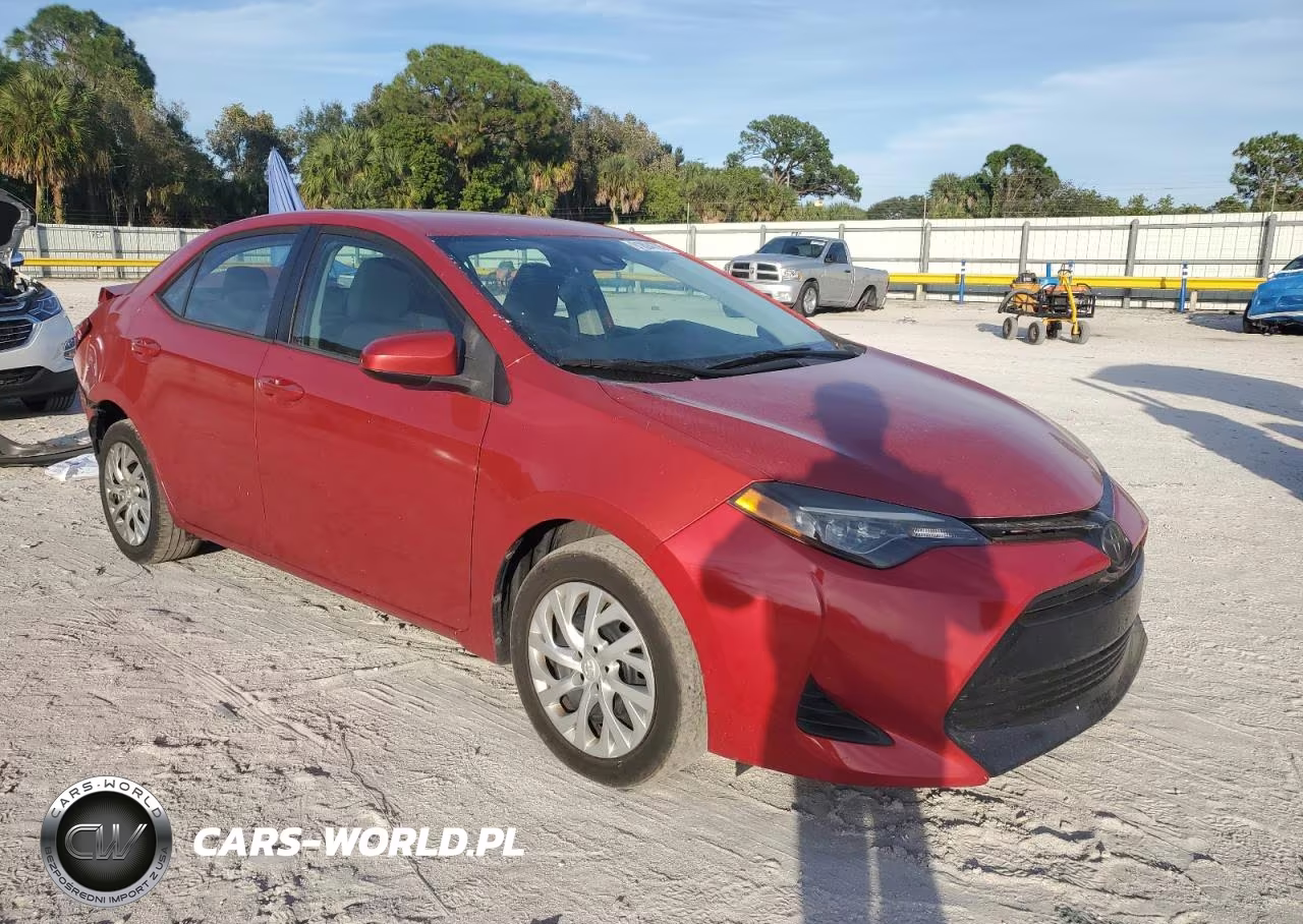 2019 Toyota Corolla L VIN:5YFBURHE3KP947057 - 4
