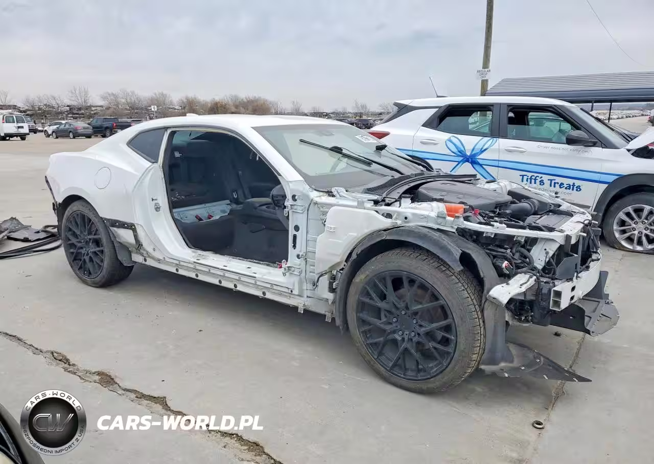 2019 Chevrolet Camaro Lt VIN:1G1FD1RS5K0149623 - 4