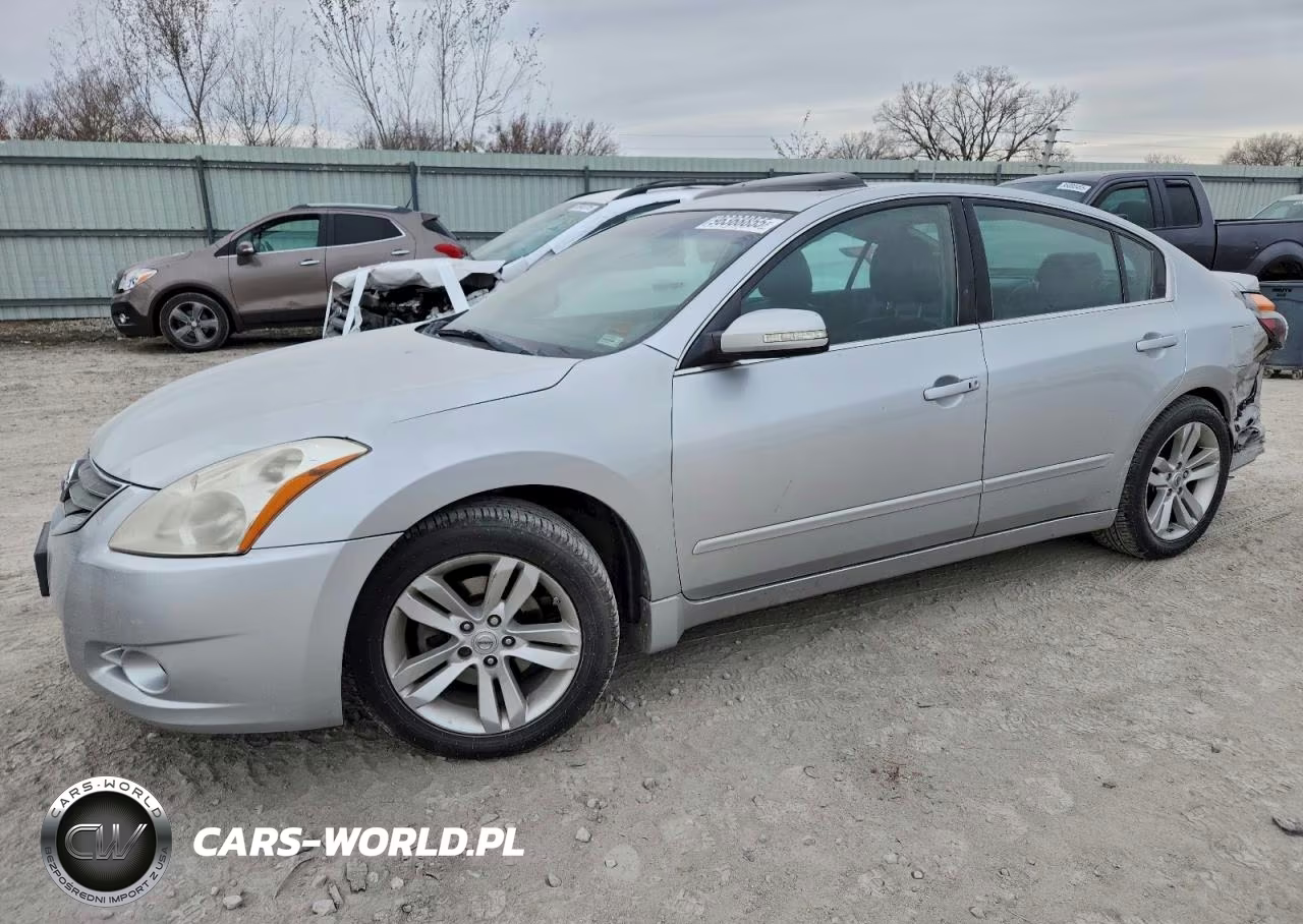 2012 Nissan Altima 3.5 Sr – zdjęcie 1 z 12