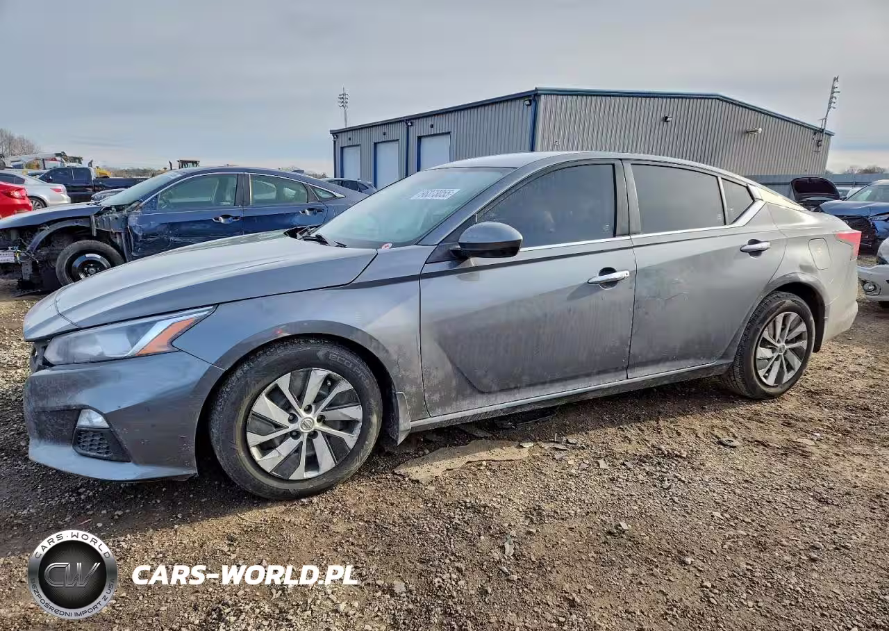 2019 Nissan Altima S